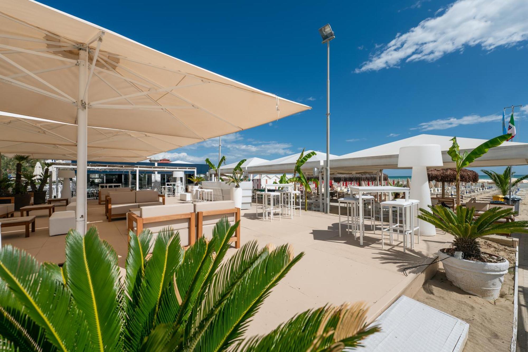 Hotel Continental Senigallia Exterior foto